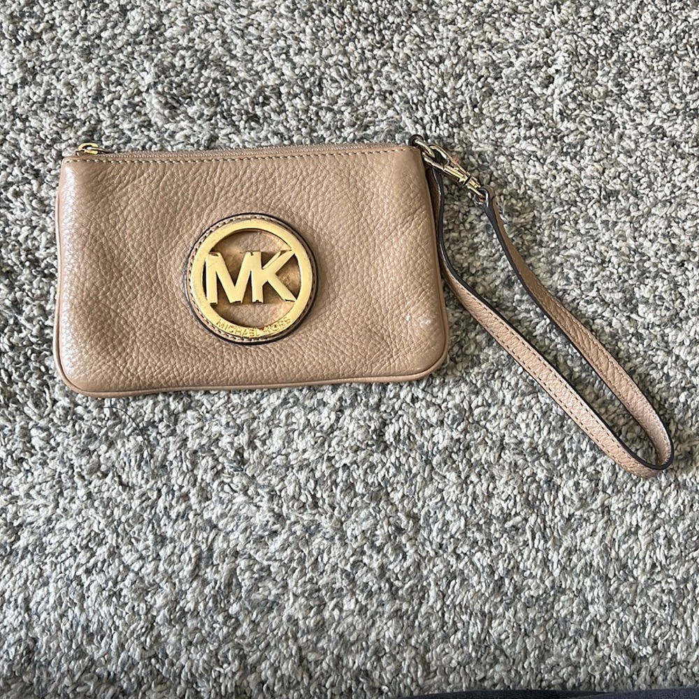 Michael Kors Wristlet